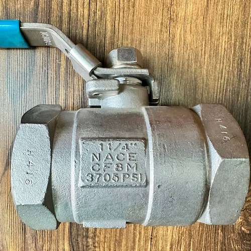 فروشنده شیر گازی  ۳۱۶ دو تیکه NACE دنده ای نیپون